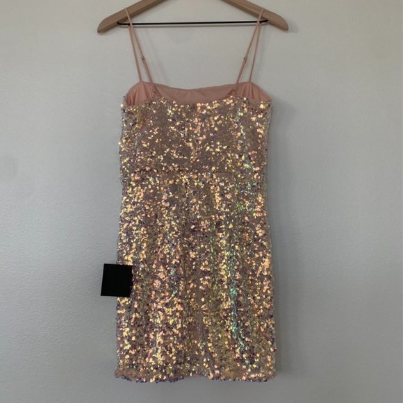 NWT Bringing the Sparkle Blush Iridescent Sequin Bodycon Mini Dress - Picture 8 of 11